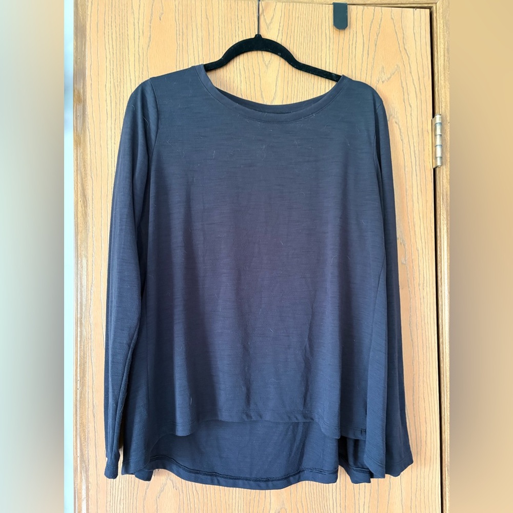 Under Armor Black Long Sleeve Top